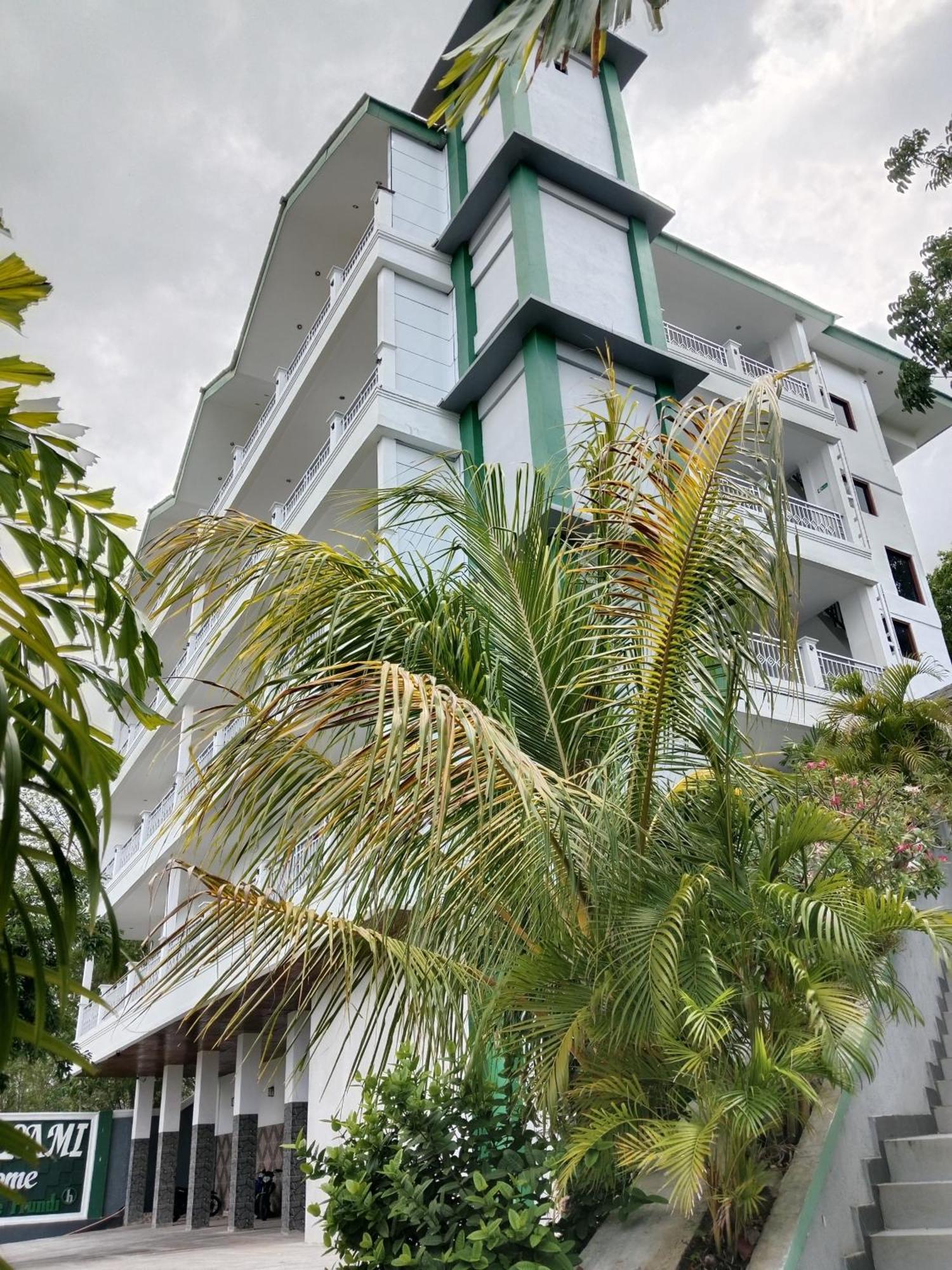 Monte Prundi Hotel Labuan Bajo Eksteriør bilde